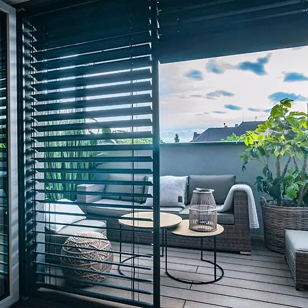 Apartmanhotel Sting Platan 4*