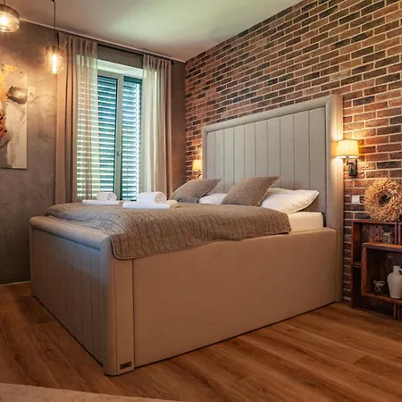 Sting Platan Aparthotel